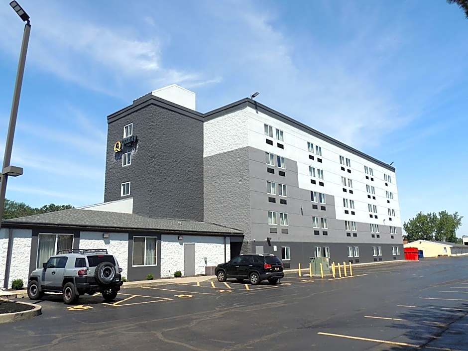 Quality Inn Rochester West