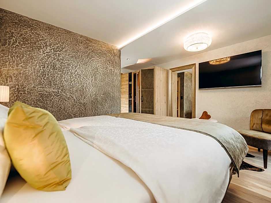 Hotel Bergkristall Zillertal - Adults Only