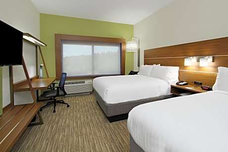Queen room with 2 Queen beds – Hearing Accessible