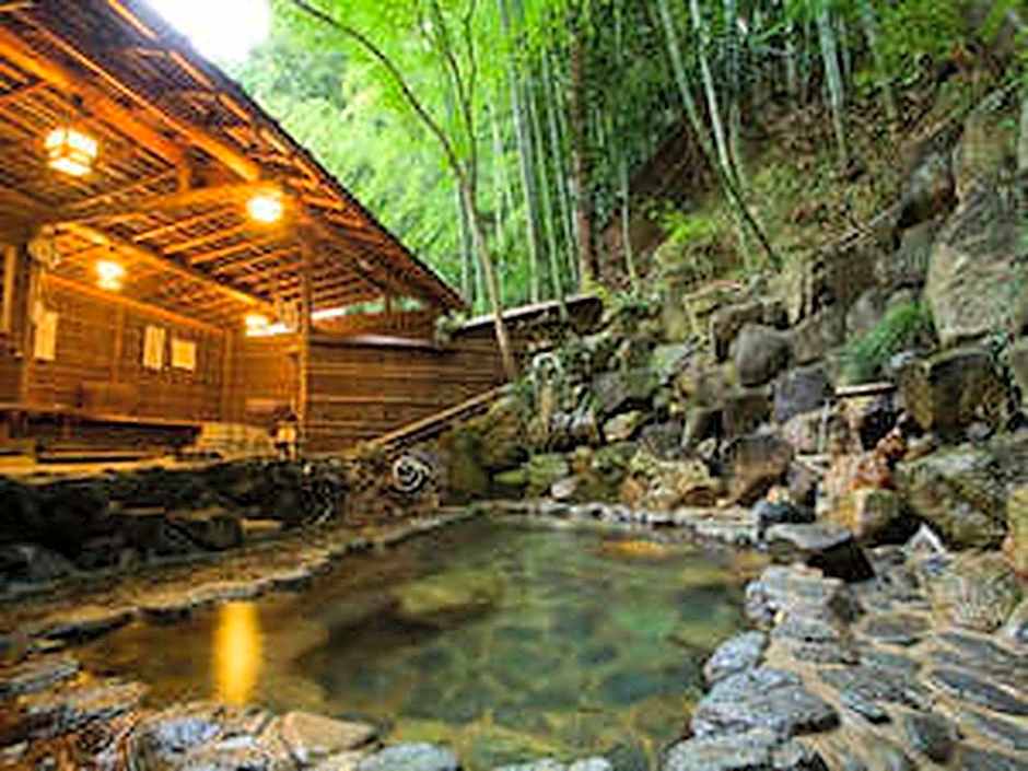 Yasashisanoyado Chikutei