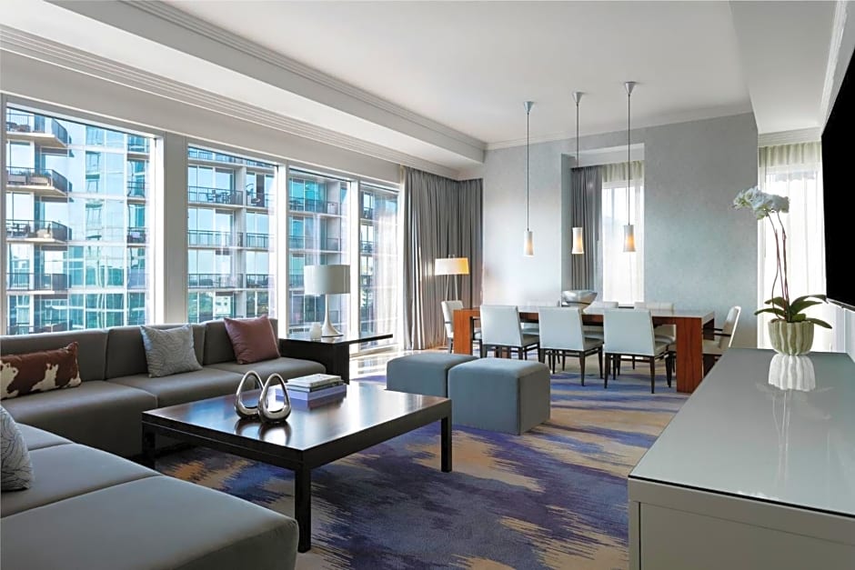 Loews Atlanta Hotel