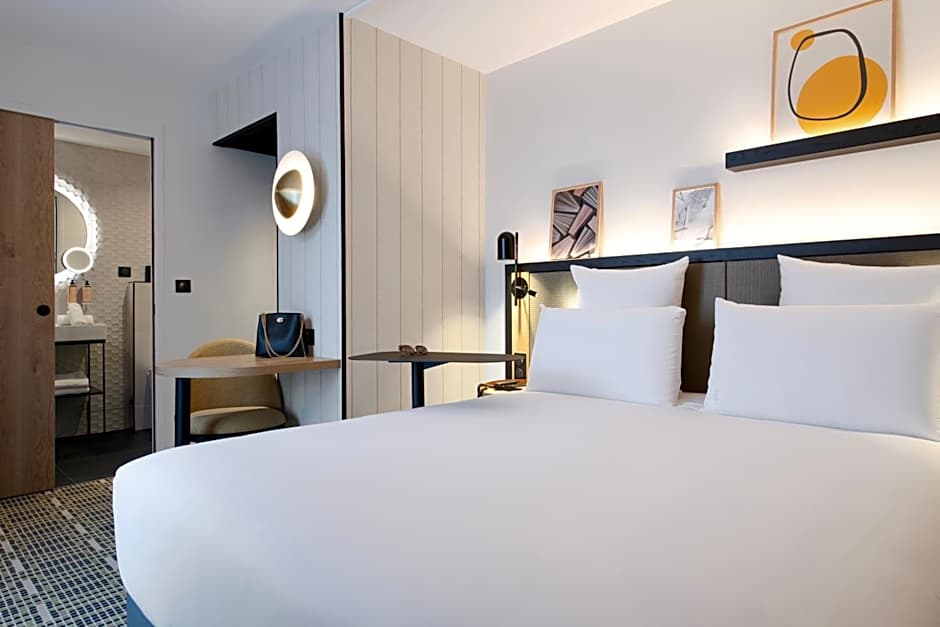Mercure Paris Bercy Bibliotheque