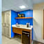 Holiday Inn Express State College at Williamsburg Square By IHG