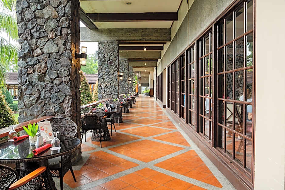 Waterfront Insular Hotel Davao