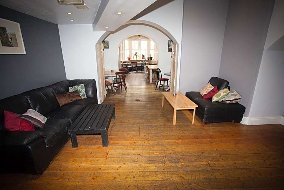 The Heights Bunkhouse