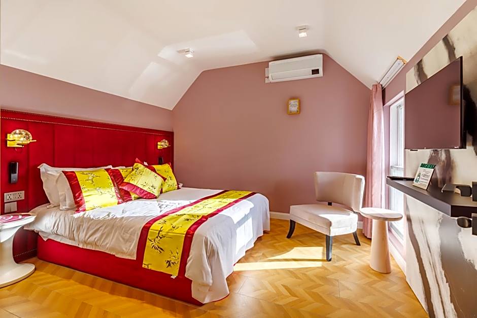 Rosemay Hotel near London Heathrow Airport