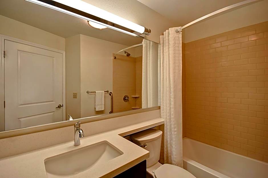 Candlewood Suites St Clairsville By IHG