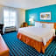 Fairfield Inn & Suites by Marriott South Hill I-85