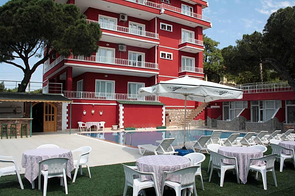 Tunc Hotel