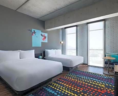 Aloft, Guest Room, 2 Queen Beds