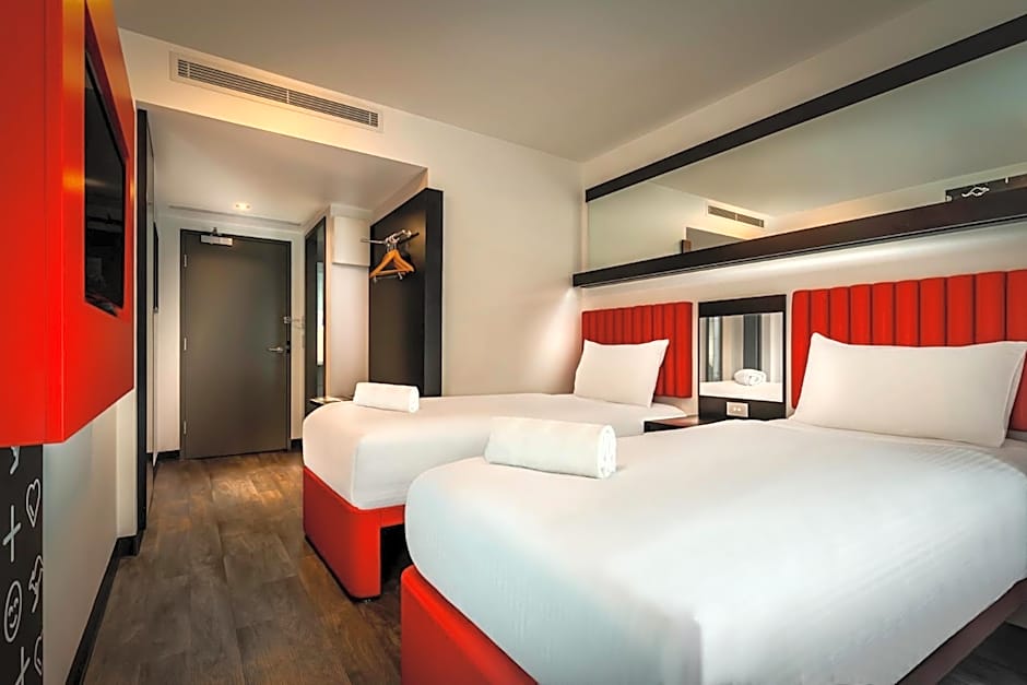 Essence Hotel Carlton