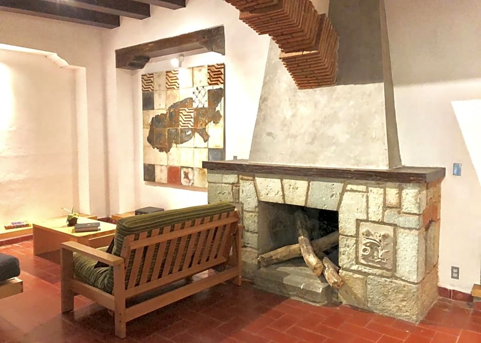 Agrado Guest House