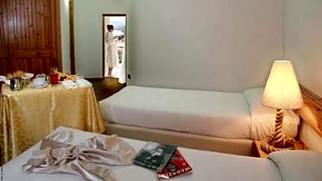 Single Room with Double Bed