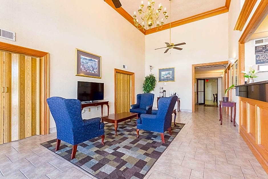 Econo Lodge Inn & Suites Bentonville - Rodgers