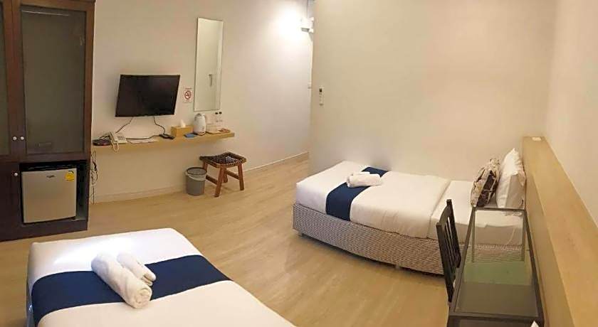 Pakchong Center Poshtel