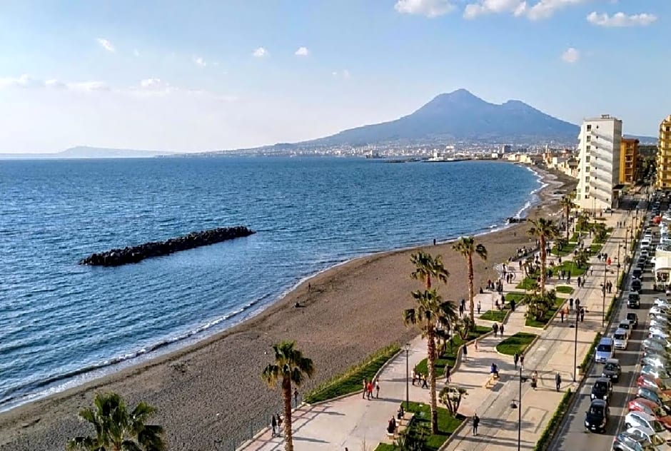 B B Le Stanze Della Regina – Castellammare di Stabia, CO