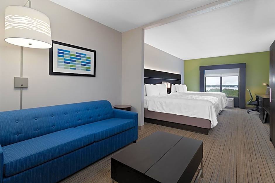 Holiday Inn Express & Suites Lake Placid by IHG