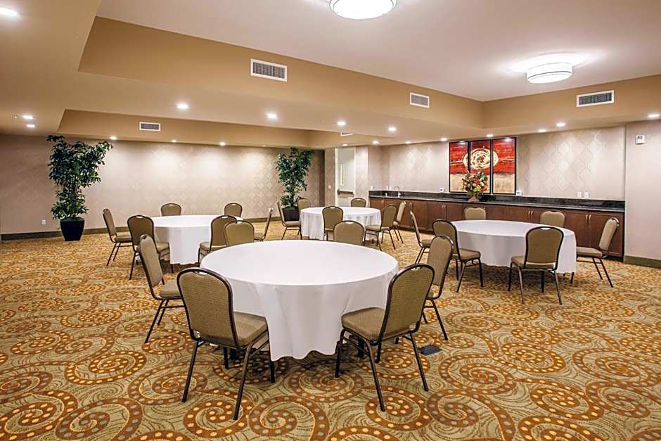 La Quinta Inn & Suites by Wyndham Paso Robles