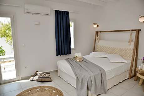 Blue Paradise Apartments