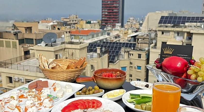 Queens Suite Hotel