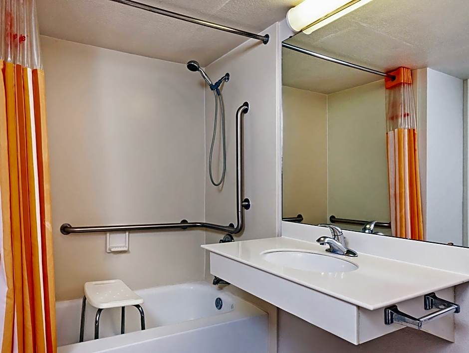 La Quinta Inn & Suites by Wyndham Odessa