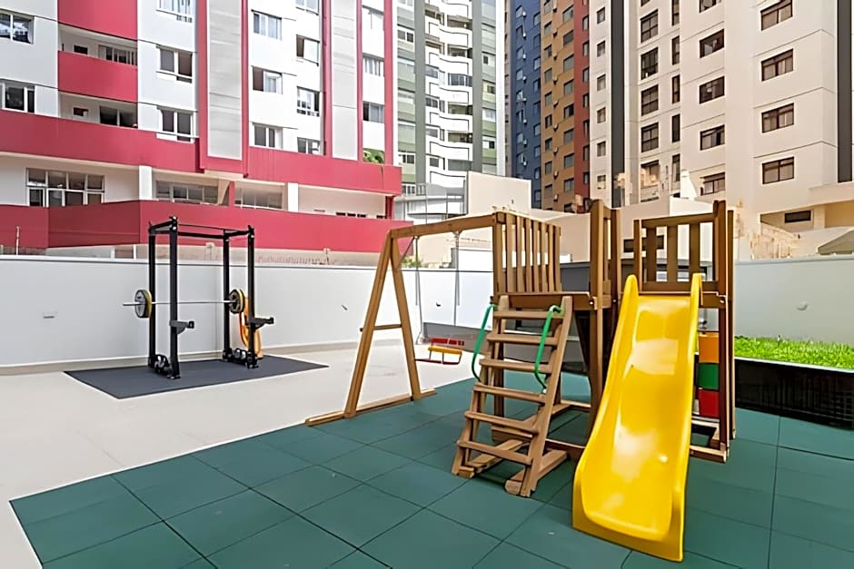 Apto confortável Centro/Batel