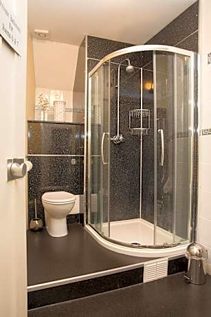 Double Room with Shared Shower Room