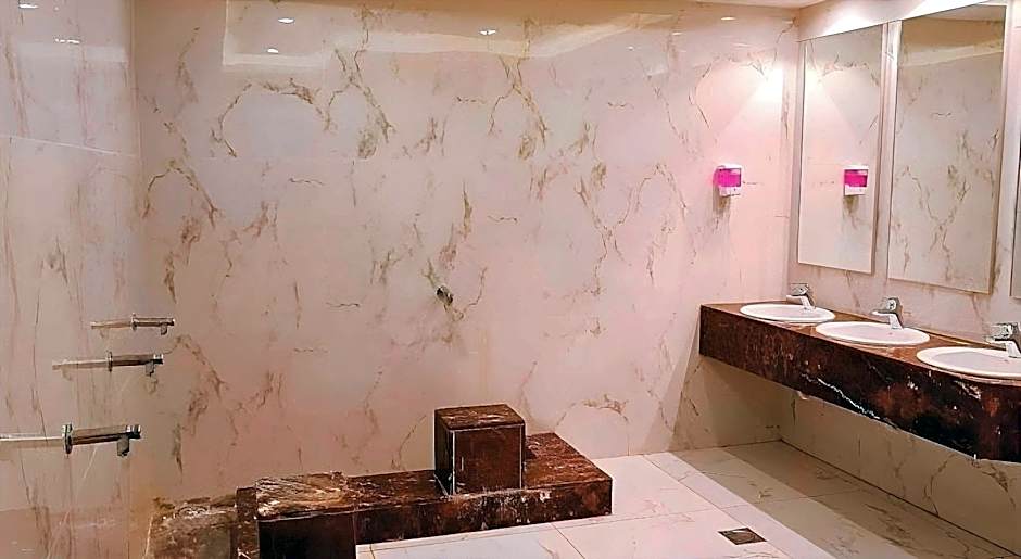 Al Ebaa Hotel