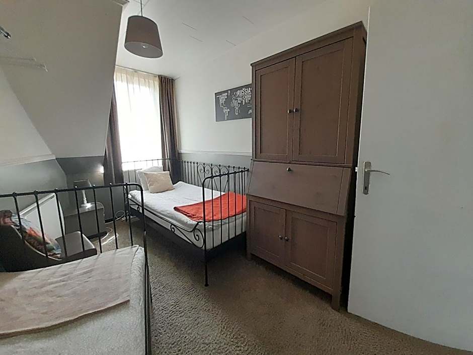 2 Bedroom Suite — 24 fotoğraftan 1. fotoğraf
