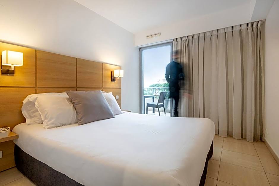 Nemea Appart Hotel Le Lido Cagnes Sur Mer
