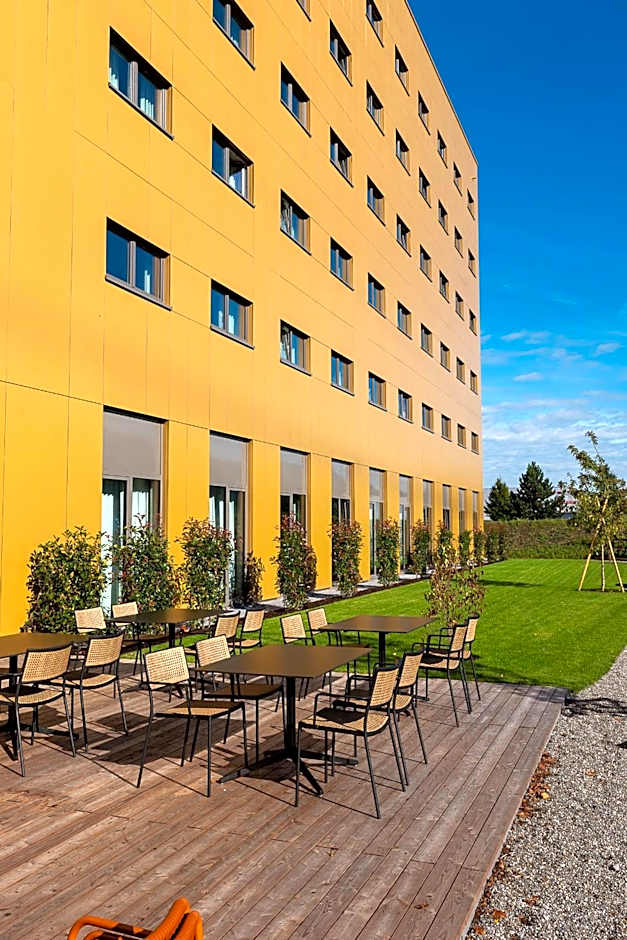FIRMAMENT Hotel