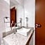 Mont Blanc Suites Duque de Caxias