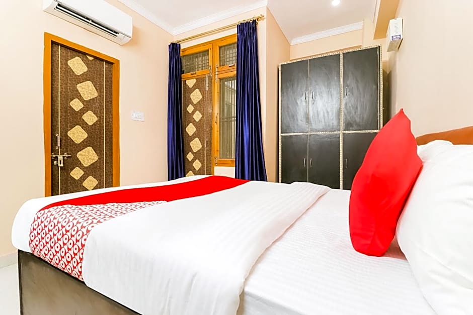 Hotel O Kalawati Palace