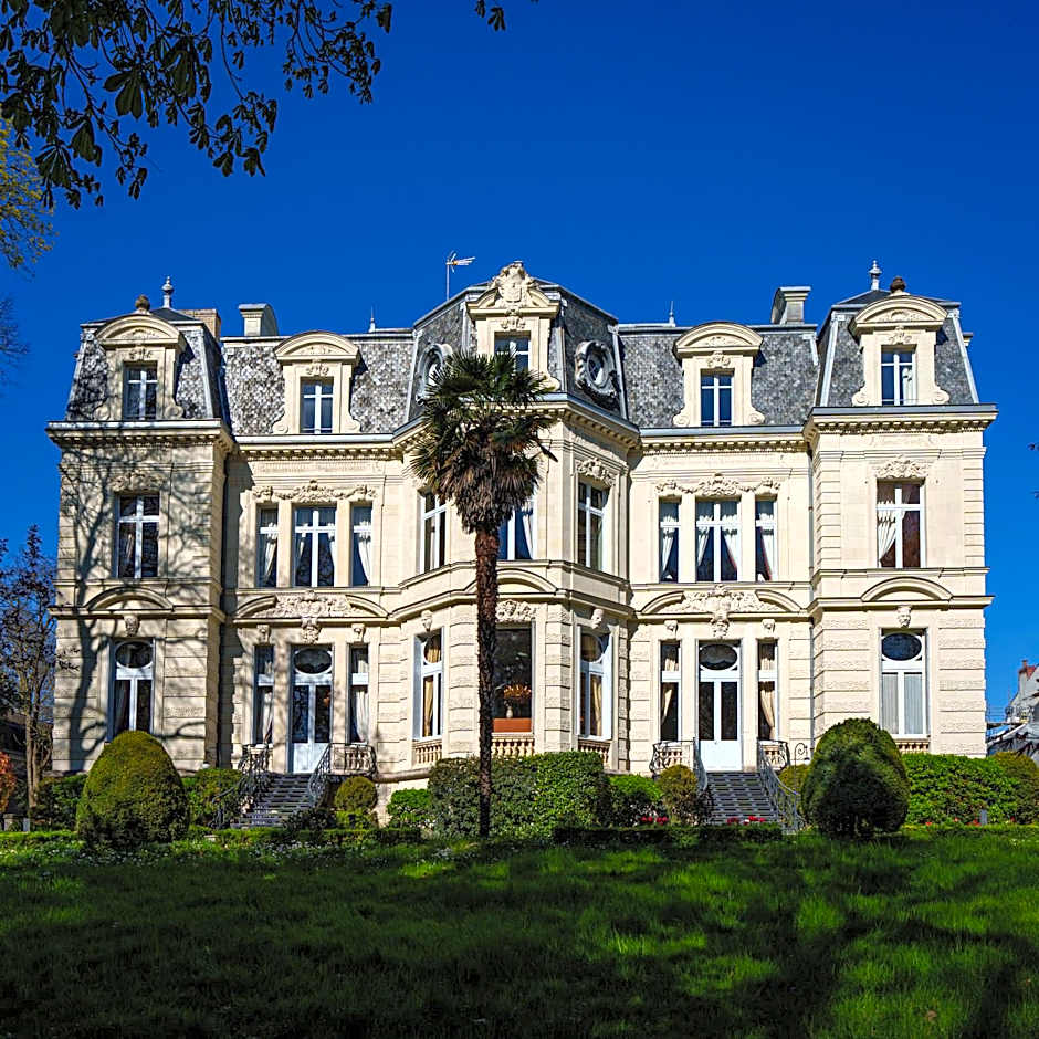 Chateau La Comtesse de Loire & Spa