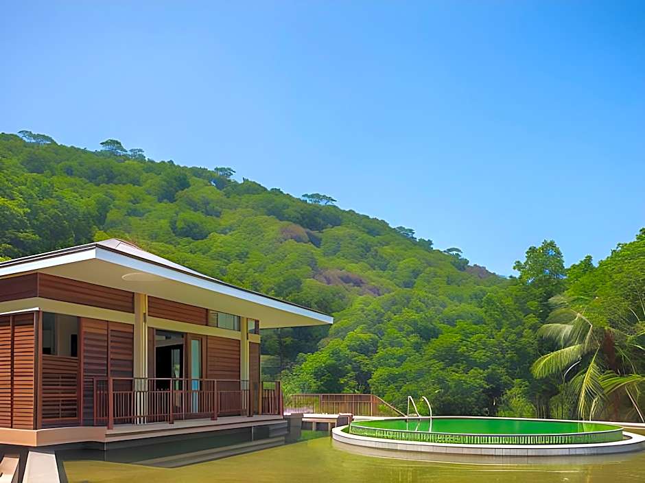 Le Relax Luxury Lodge