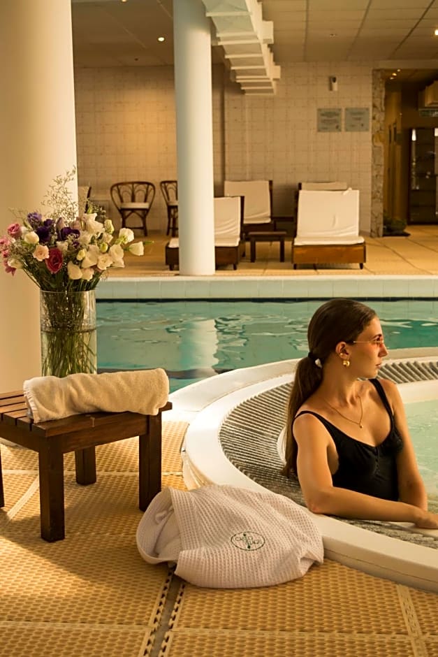 Carilo Village Apart Hotel & Spa