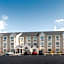 Microtel Inn & Suites by Wyndham North Canton