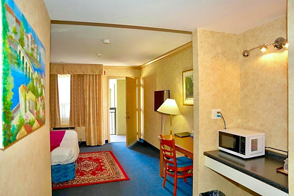 The Glengate Hotel & Suites