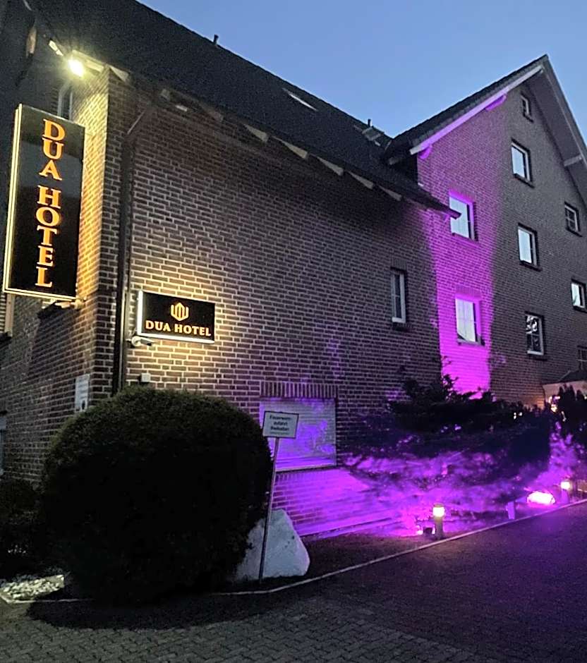 DUA Hotel