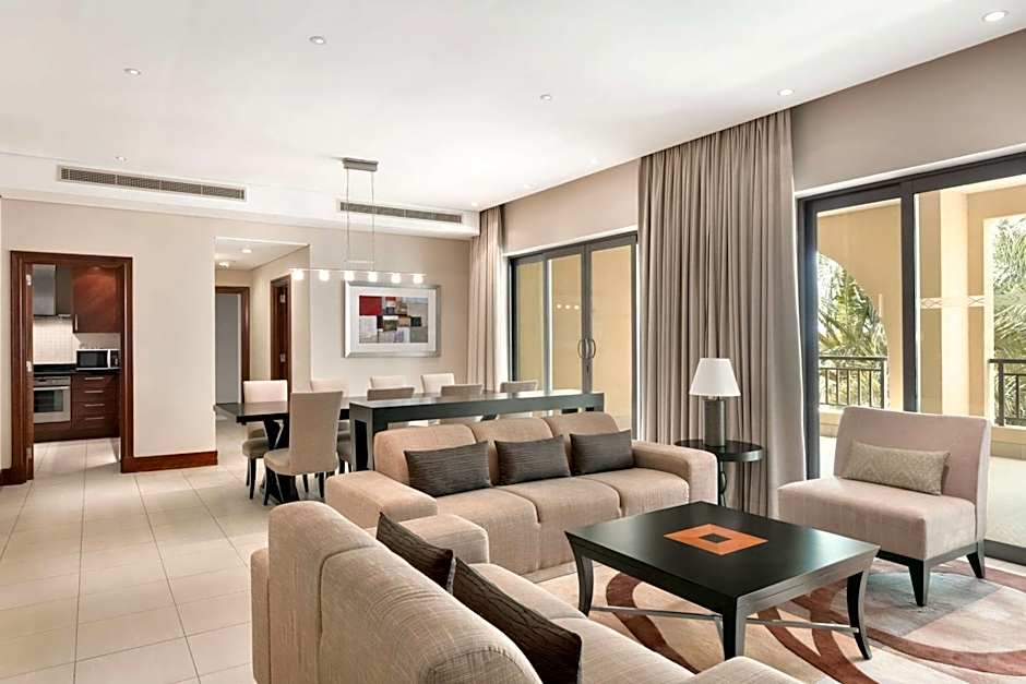 Shangri-La Qaryat Al Beri, Abu Dhabi