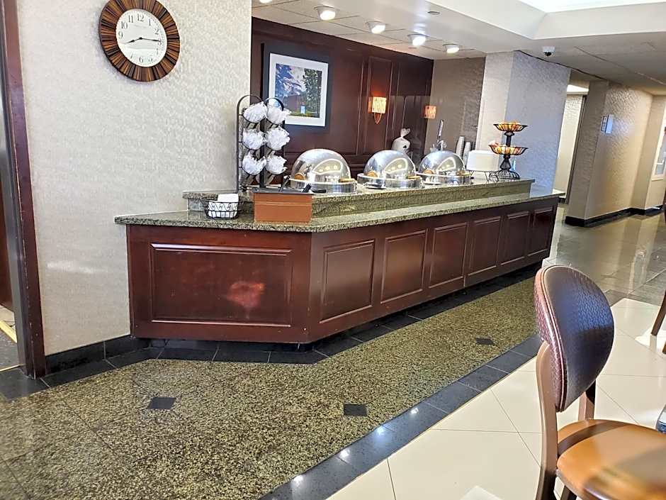 Hotel Lotus Kansas City Merriam