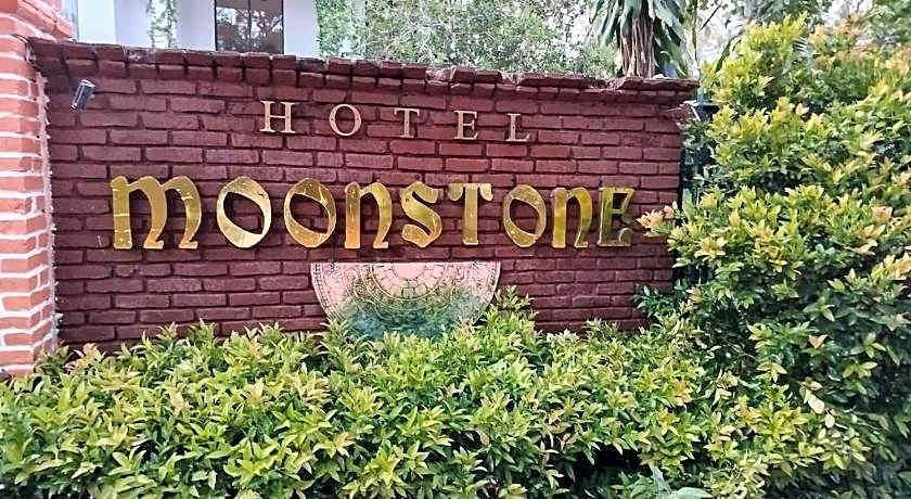Hotel Moonstone