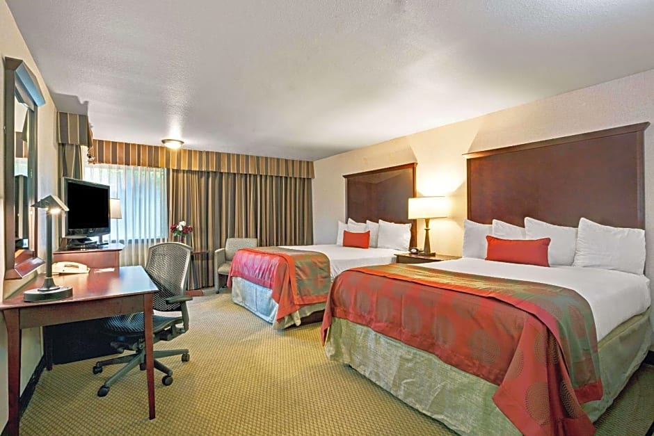 Ramada by Wyndham Tukwila Southcenter