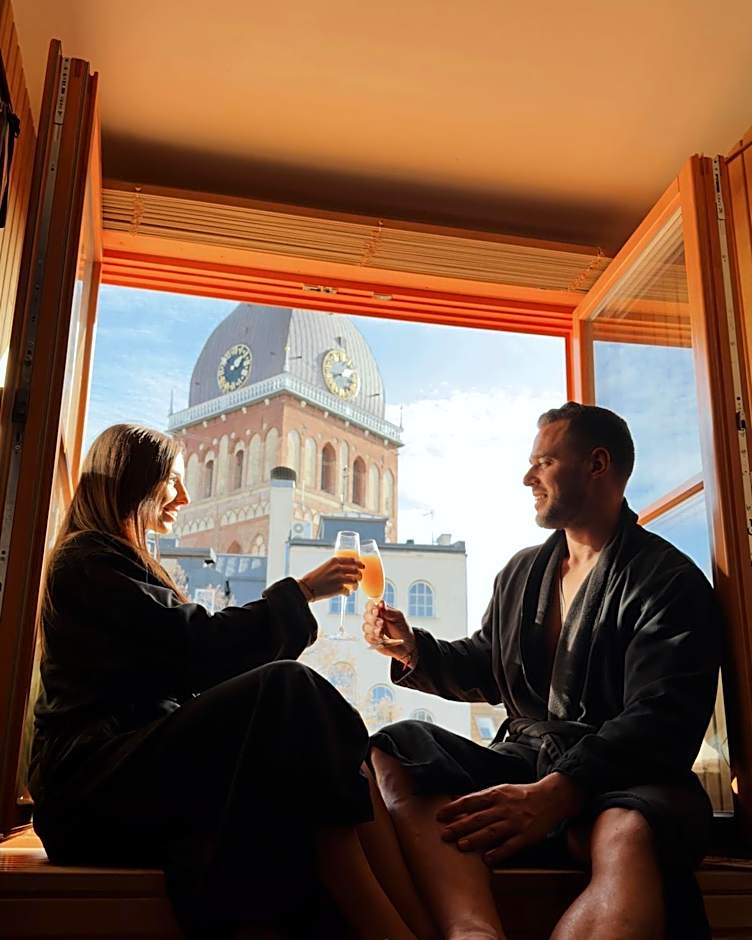Dome Hotel
