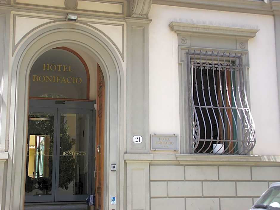 Hotel Bonifacio