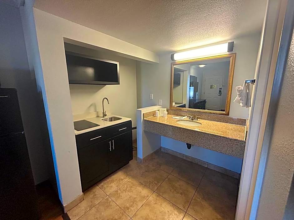 Studio 6 Mojave, CA - Airport