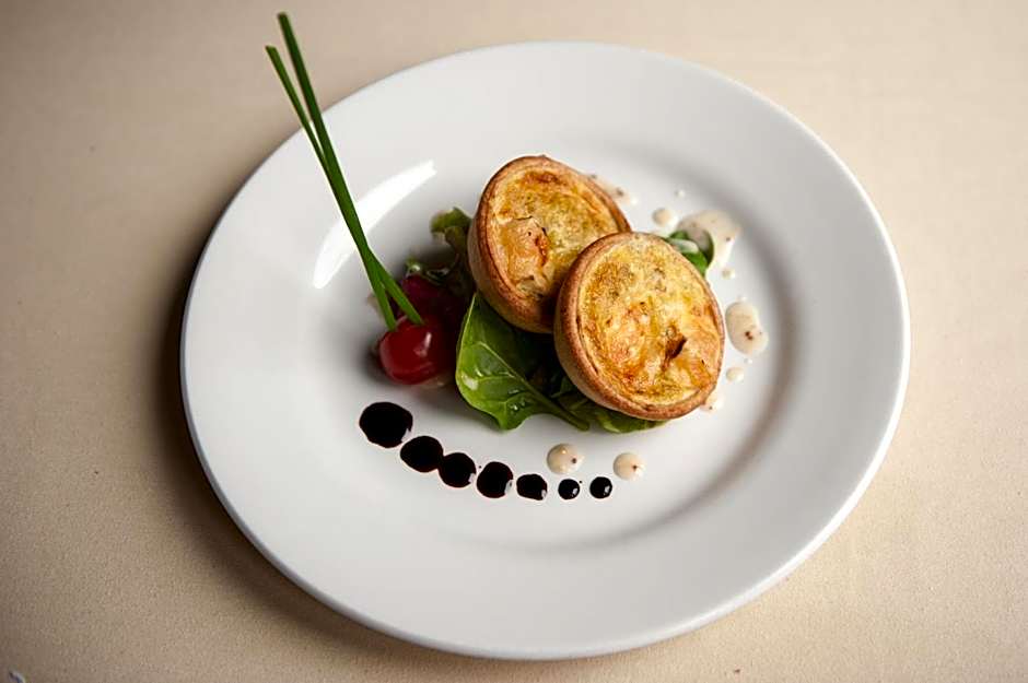 Loch Ness Lodge Hotel