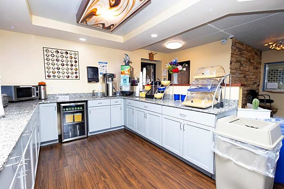 Days Inn by Wyndham Dayton Huber Heights Northeast