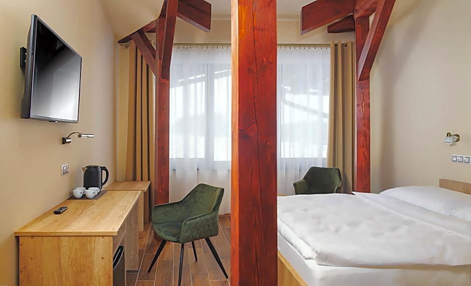 Hotel Dymník