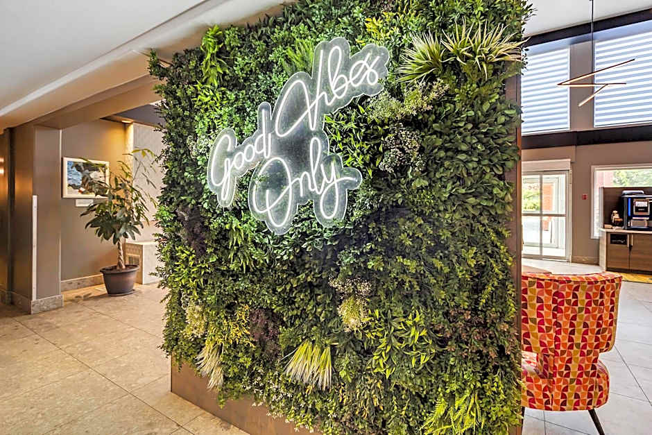 Best Western Plus West Edmonton